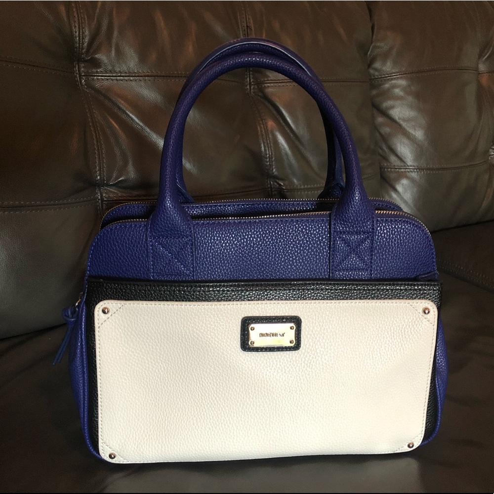 Nine West purse